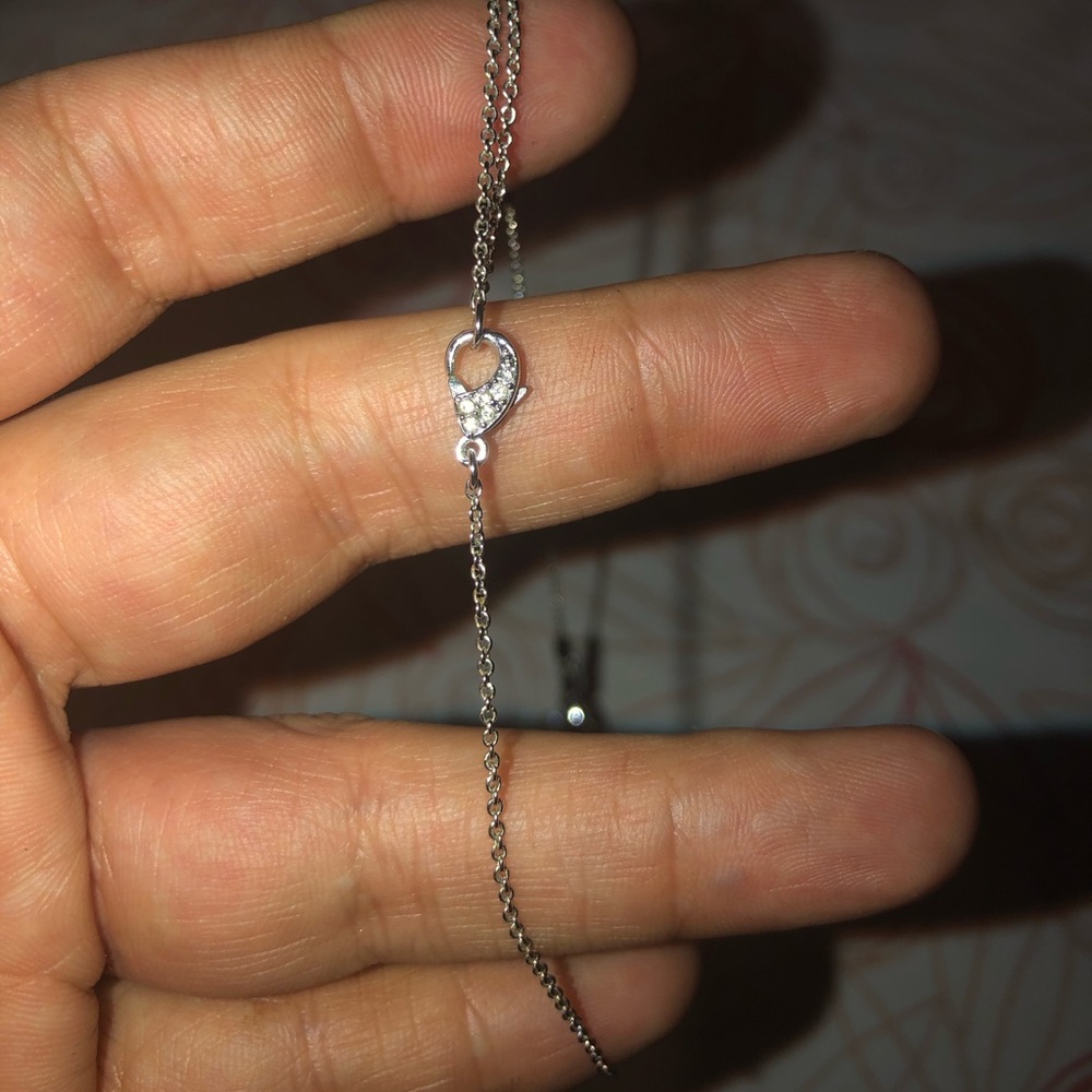 Givenchy necklace - Picture 3 of 4